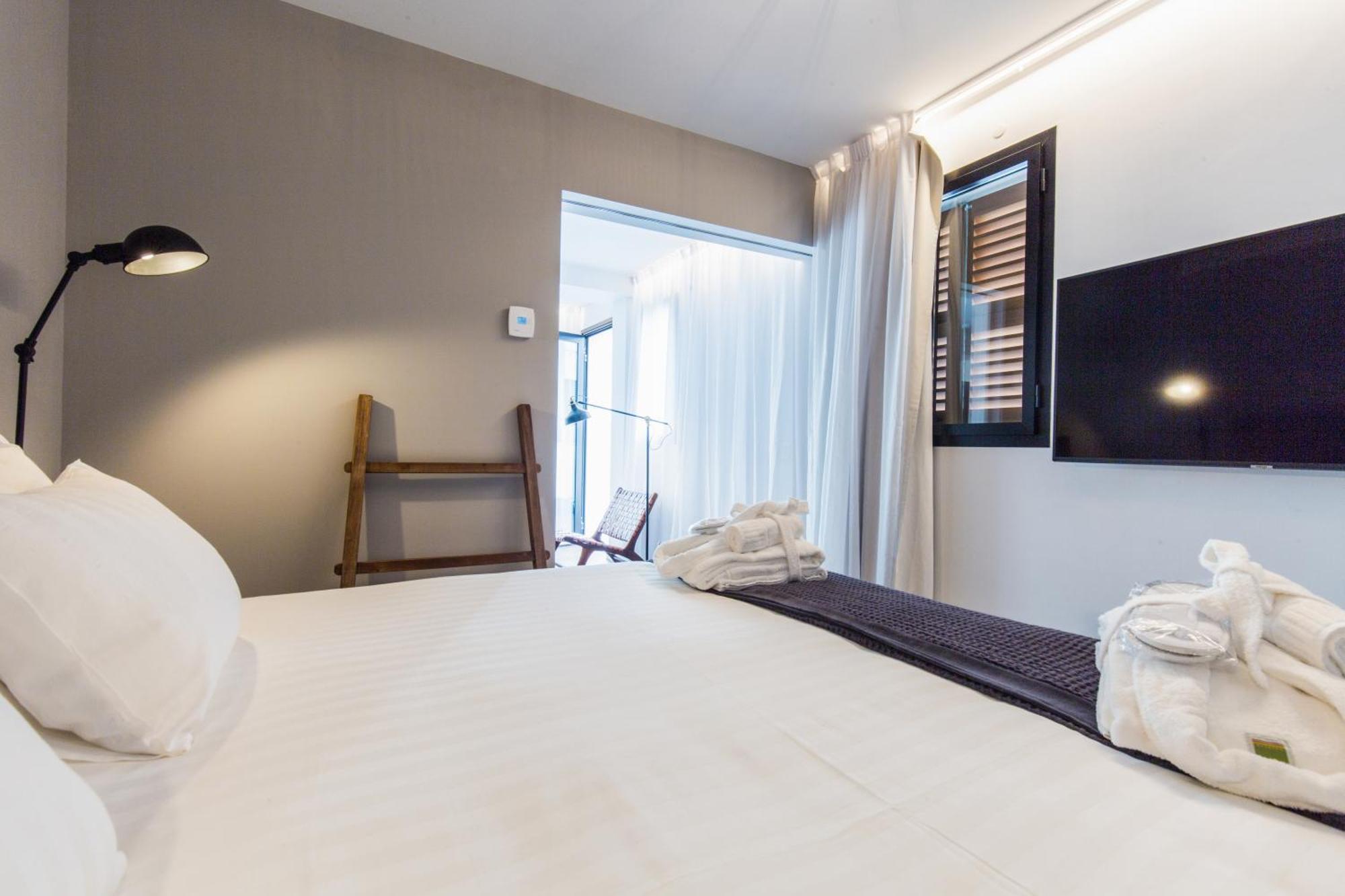 Terreno Suites Palma de Maiorca Exterior foto