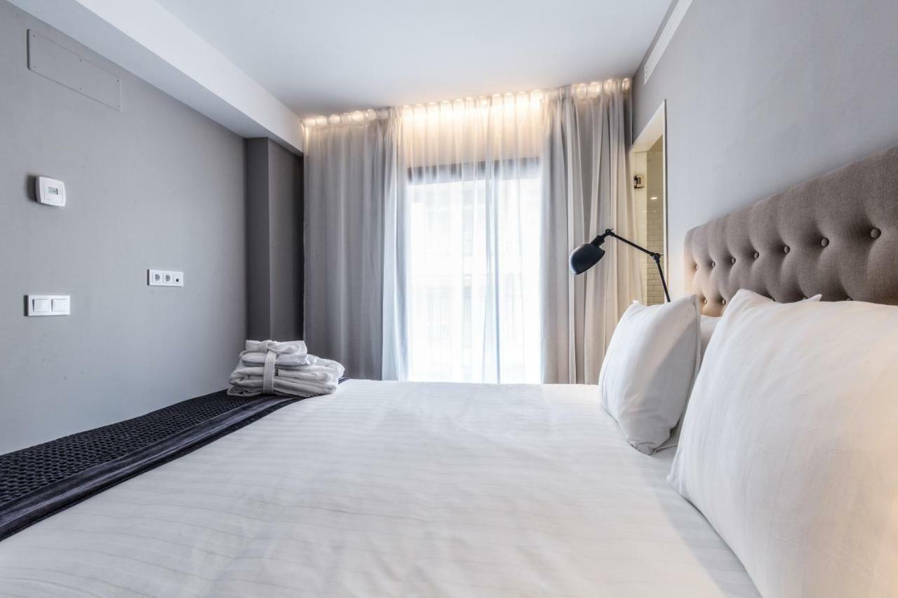 Terreno Suites Palma de Maiorca Exterior foto