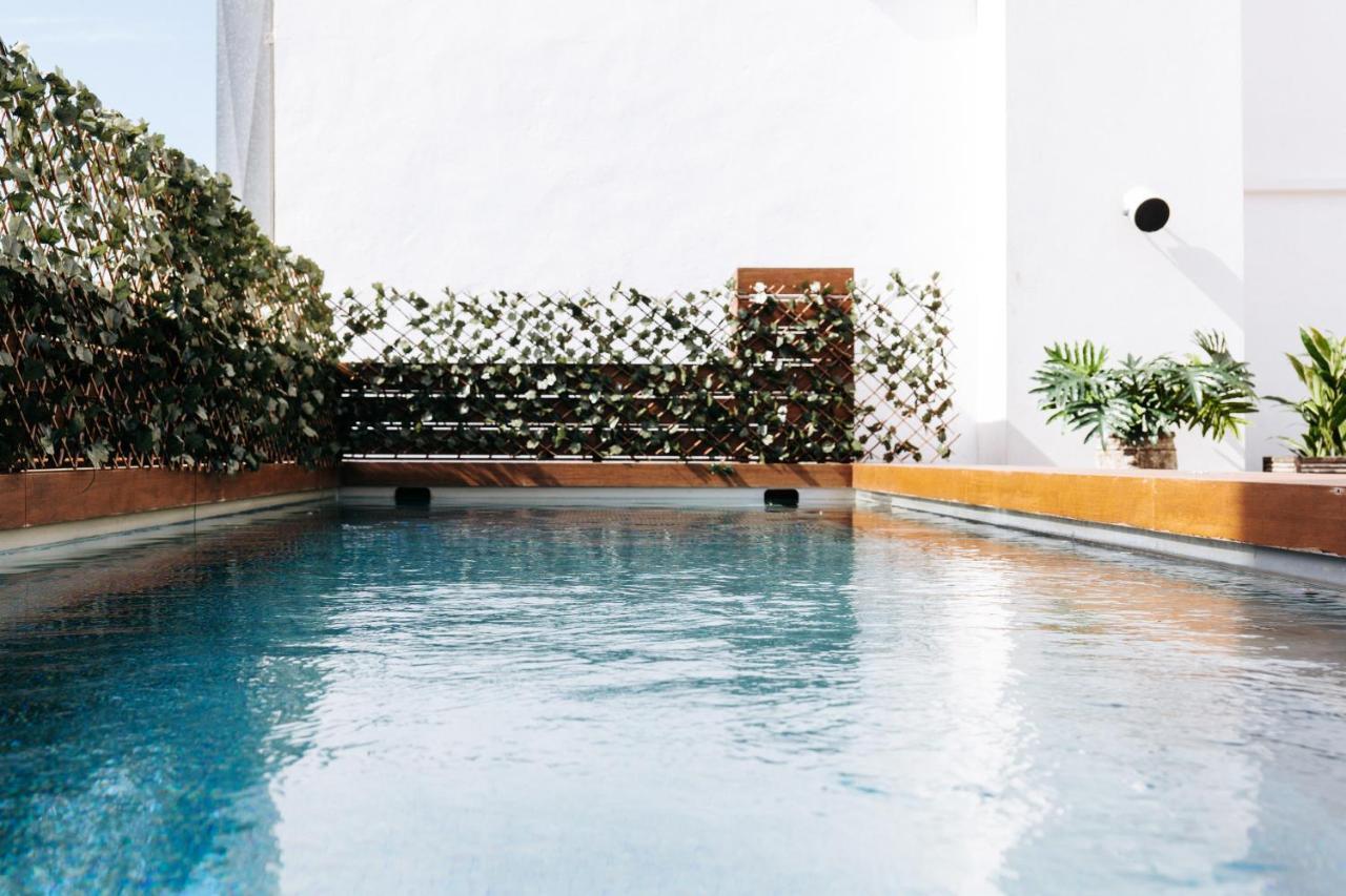 Terreno Suites Palma de Maiorca Exterior foto